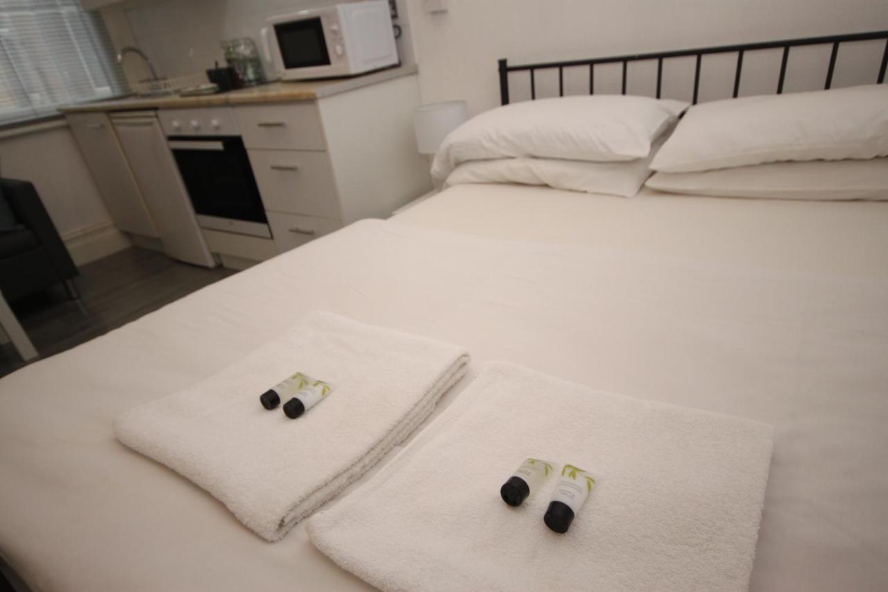 Barton Beachside - Stylish Studio Apartment, Double & Single - Central Beach & Promenade Location - Over 21'S, Family Friendly Only, Id Required Blackpool Esterno foto